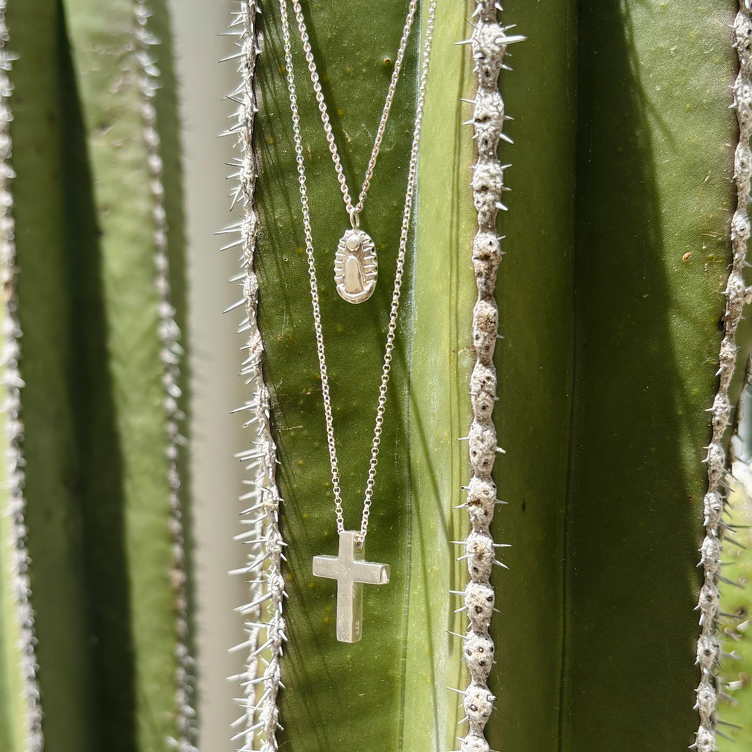 Collar cruz mega