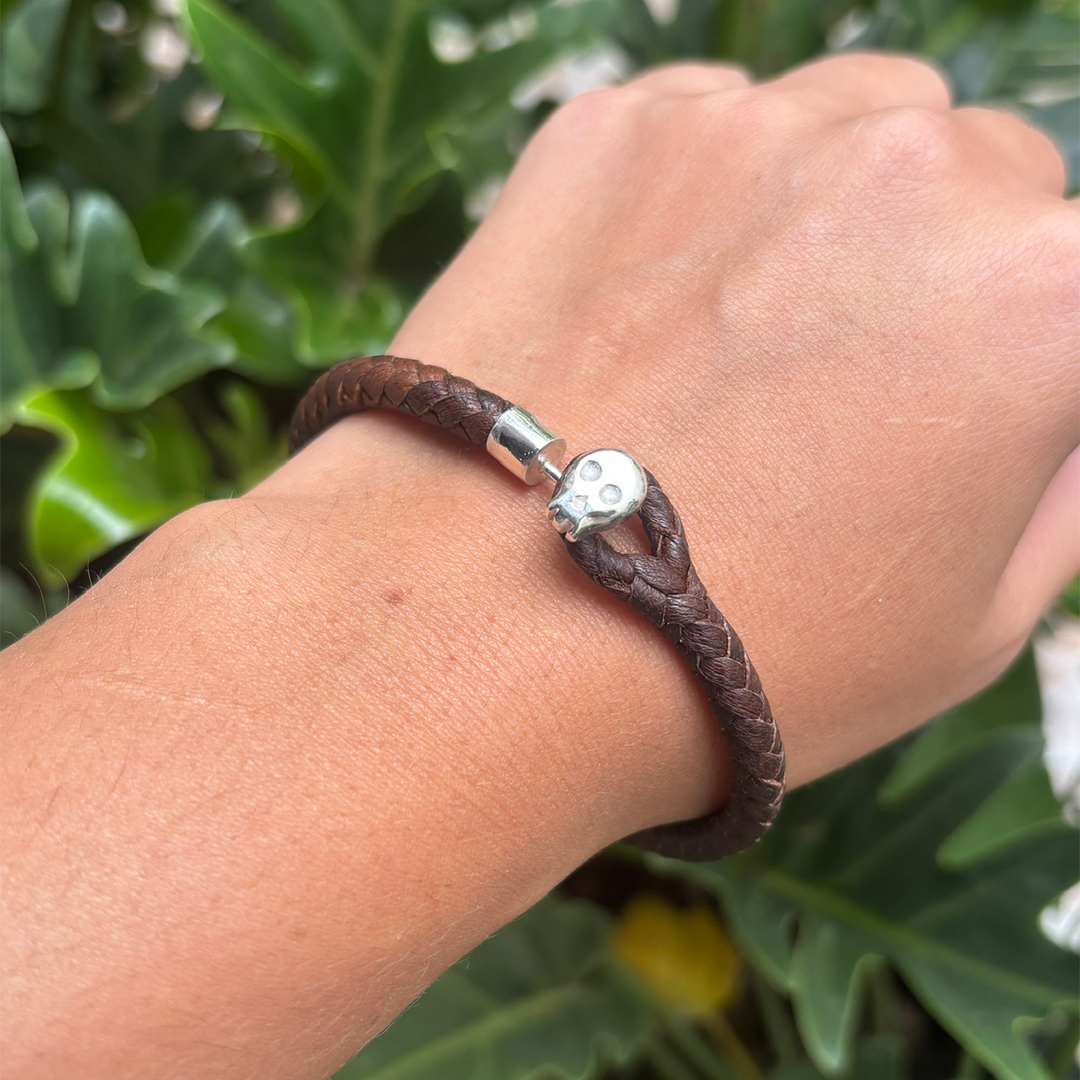 Pulsera broche de calavera